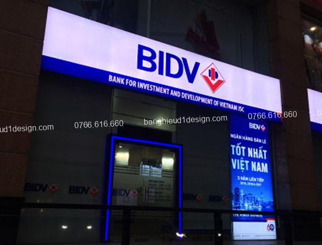 bảng hiệu bạt 3m xuyên sáng tốt nhất bảng hiệu bạt 3m xuyên sáng tốt nhất