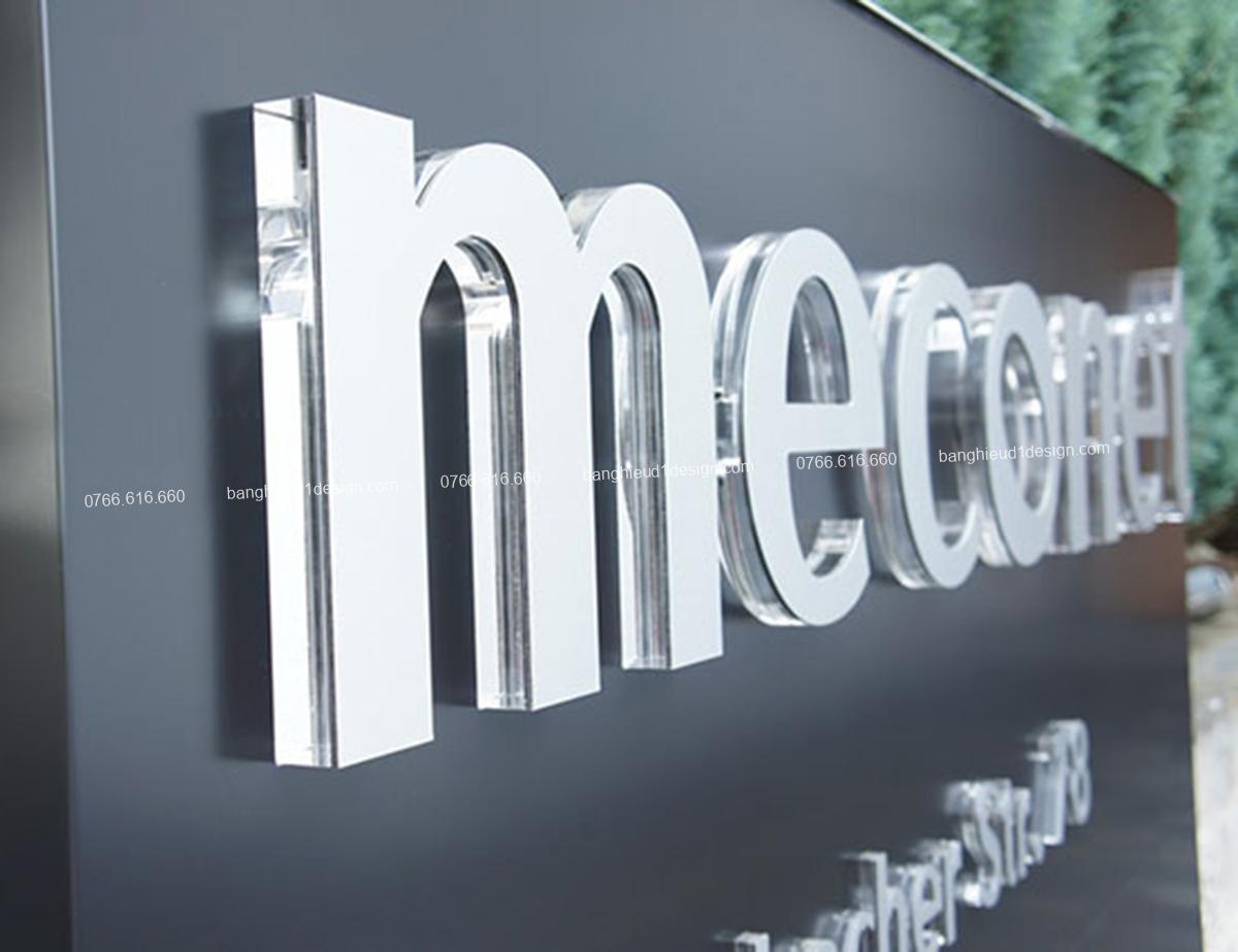 chữ mica có chân mica trong chữ mica có chân mica trong