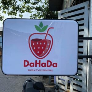 Hộp đèn mica hút nổi hộp đèn nổi cho quán nước ép