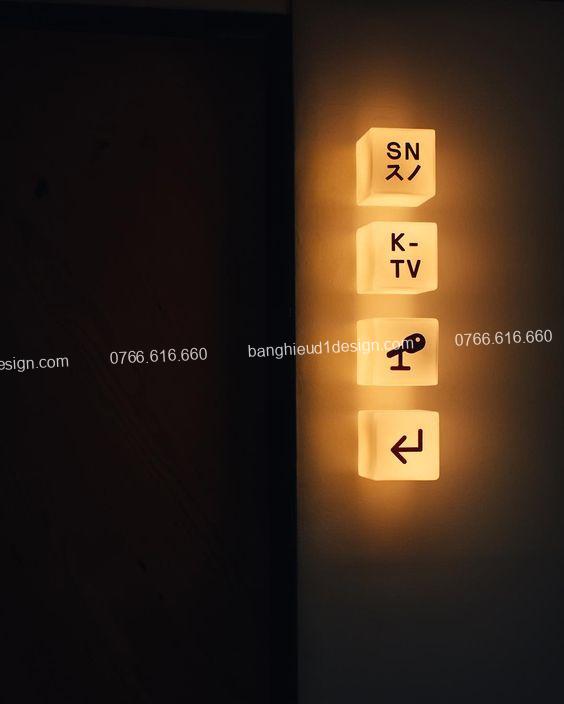 hộp đèn không viền mica vuông đèn vàng hộp đèn không viền mica vuông đèn vàng