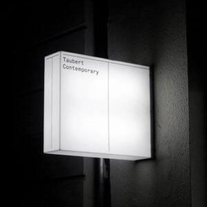 Hộp Đèn Mica Không Viền 4 Mặt hộp đèn không viền mica chữ nhật