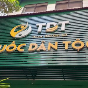 bảng hiệu từ thanh lam tôn màu xanh lá đẹp mắt