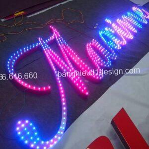 chữ đèn led rgb đa sắc