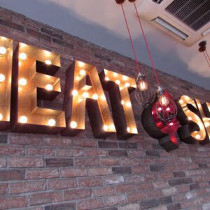 Chữ nổi bóng đèn tròn bulb chữ nổi bóng tròn lắp đặt trong nhà hàng trong nhà