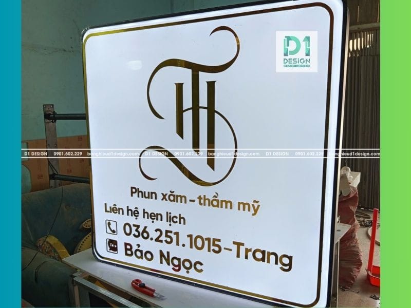 Hộp đèn hút nổi khổ lớn vuông 1m