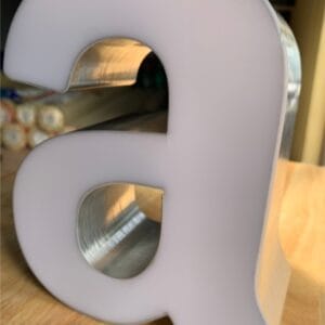 chũ mica chân nhôm không gờ màu bạc